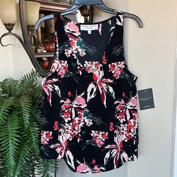 Brand New Derek Lam 10C x Athleta Black Floral Sleeveless Tank Top Lily Blouse - Picture 12 of 12